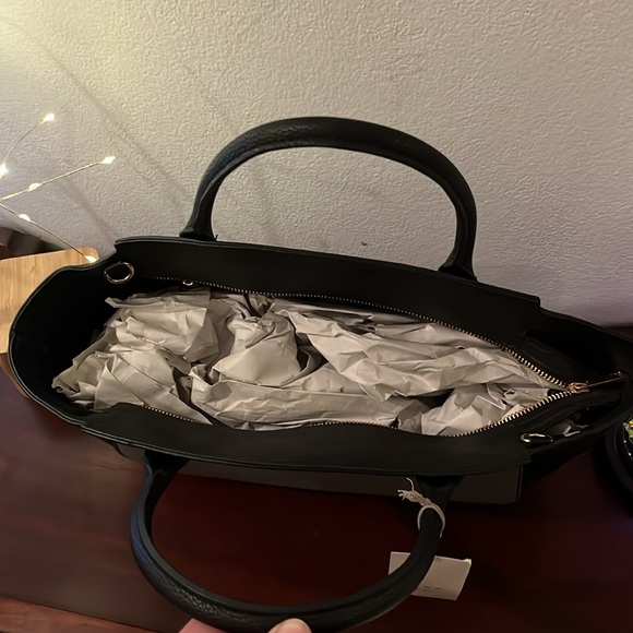 A New Day Handbag with hooks to attach shoulder strap (not included) NWT - Picture 3 of 4